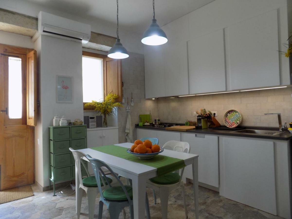 Willa Casa Giglio Carloforte  Zewnętrze zdjęcie